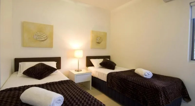 Beachside Magnetic Harbour, Boek Appartement Nelly Bay Magnetic Island