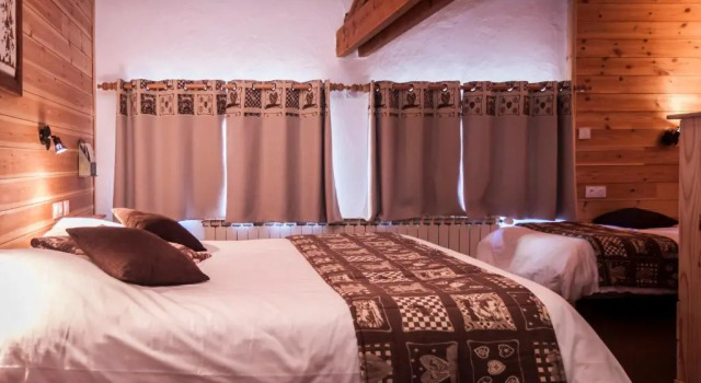 Четырёхместный номер Standard Hotel Spa LEquipe
