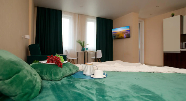 Апартаменты с балконом ApartmentFly (АпартментФлай) на улице Петра Ломако 14