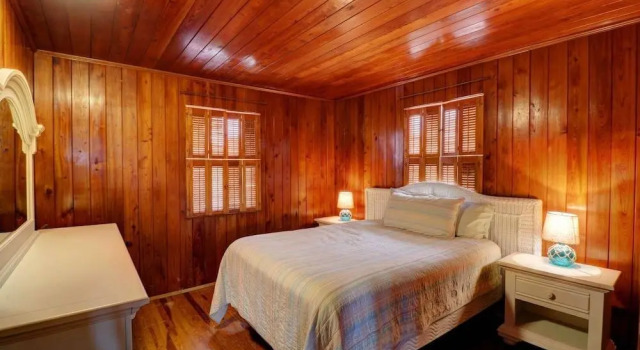 Estero Island Apartment With Boat Dock