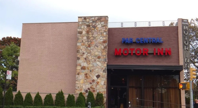 Par Central Motor Inn, จอง โรงแรม Kew Gardens รัฐนิวยอร์ก