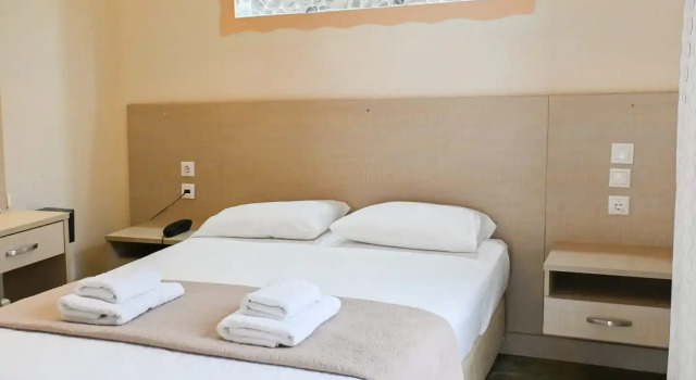 Полулюкс Agnanti Hotel Apartments