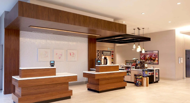 Кровать в общем номере Hilton Garden Inn Elizabethtown