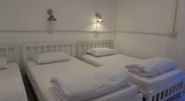 Zleepinezz Hostel
