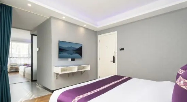 Люкс Deluxe Qionghai Hanlong Wisdom Island Hotel (Wanquanhe Tourist Area Yinhai Road Branch)