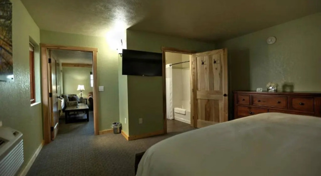 Suite Roam Inn
