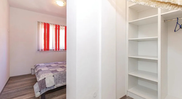 Beautiful Apartment in Crikvenica With Wifi and 1 Bedrooms, Забронировать Апартаменты/квартира Цриквеница Приморско-Горанская жупания