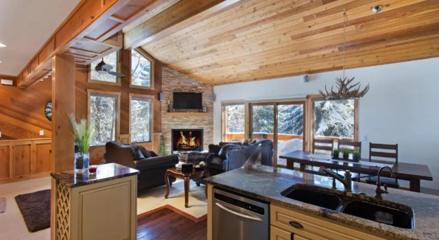 Апартаменты Superior Mammoth Golf Properties By 101 Great Escapes
