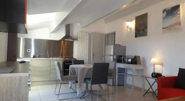 Апартаменты с видом на сад Locations des Alpilles
