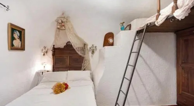 Le Petit Chateau