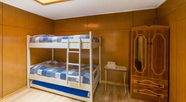 Четырёхместный номер Standard Hostal Caleta Abarca