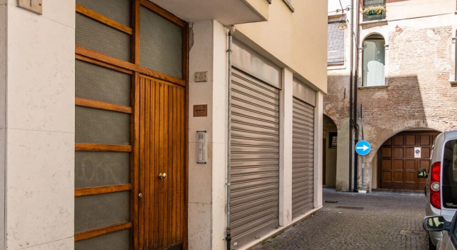 Pio X Square Cosy in Treviso Center