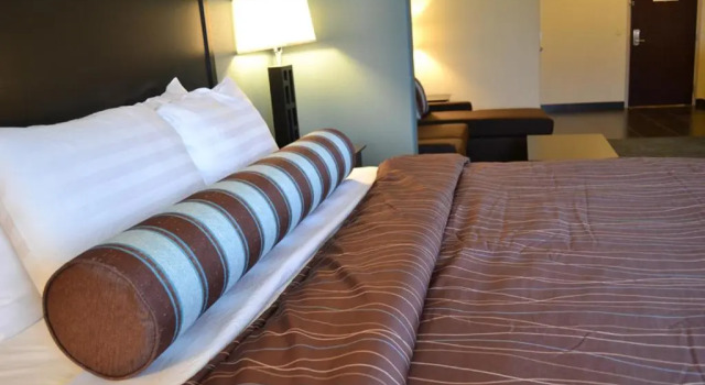 Люкс Red River Inn and Suites