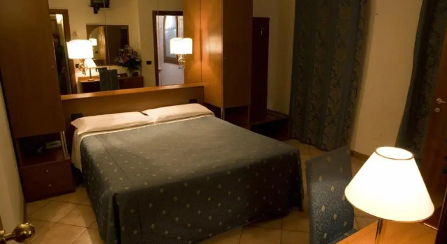 Двухместный номер Standard Hotel Cris