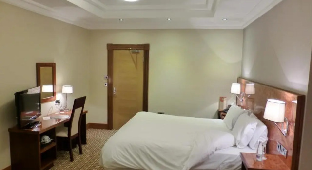 Номер Premier Pier Hotel