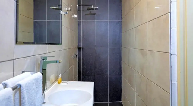 Номер Standard Azalea Motel - Under New Management