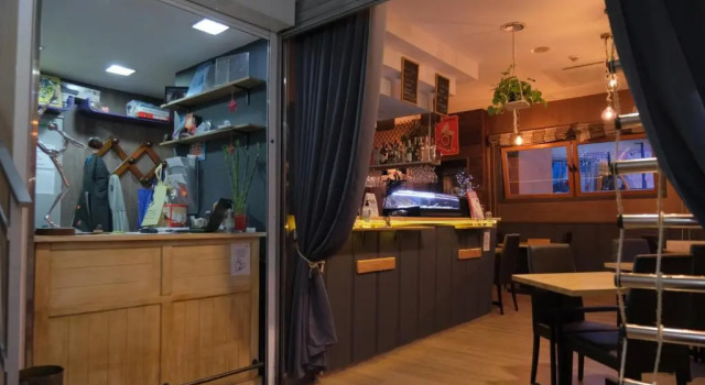 Hotel NIU, Забронировать Отель Отели в центре Энкам, в центре