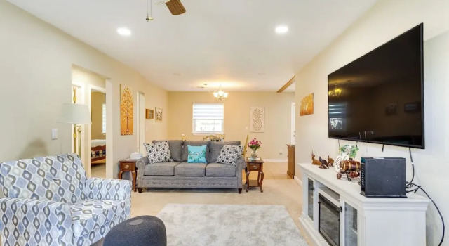 Cozy Oklahoma Retreat w/ Covered Patio & Gas Grill, Reserva ahora Hotel Mustang Oklahoma