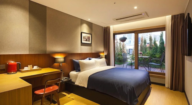 Brown-Dot Hotel Seomyeon, Забронировать Отель Пусан Южная Корея, рядом с Рынок Пхёнхва в Пусане