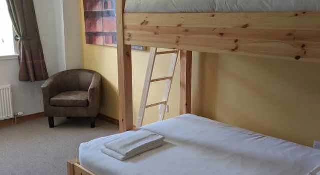 Трёхместный номер Standard Black Isle Bar & Rooms