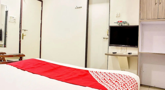 Номер Standard OYO 10678 Hotel Nandanvan