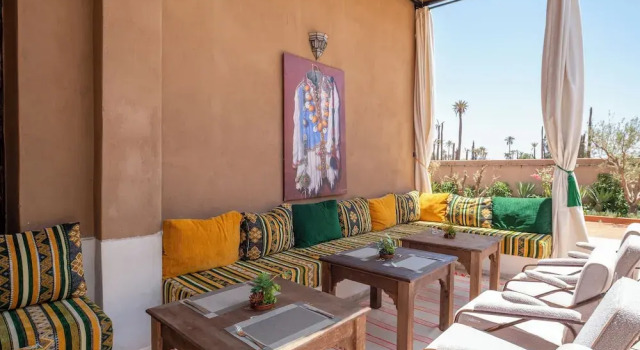 Al destino Resort Marrakech, Забронировать Курортный отель Отели Марракеш-Тенсифт-Эль-Хауз с парковкой, Парковка