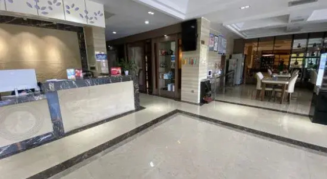 Meg Mercure Hotel (Tianshui City Center Square)