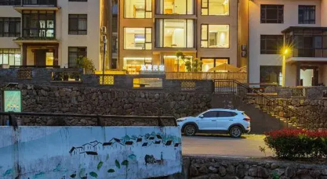 Qixia｜Quietly wind｜270° Bamboo Sea Landscape Parent-child Accommodation (Yunshang Grassland Branch)