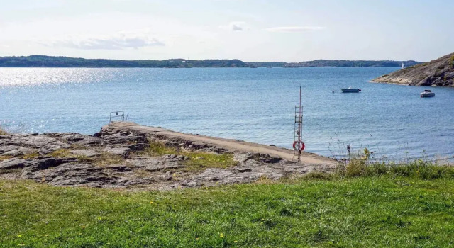 5 Person Holiday Home in Lysekil, Book Apartment Lysekil 