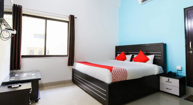 OYO 49907 Hotel Udaipur Valley, Забронировать Отель Отели штата Раджастхана с парковкой, Парковка