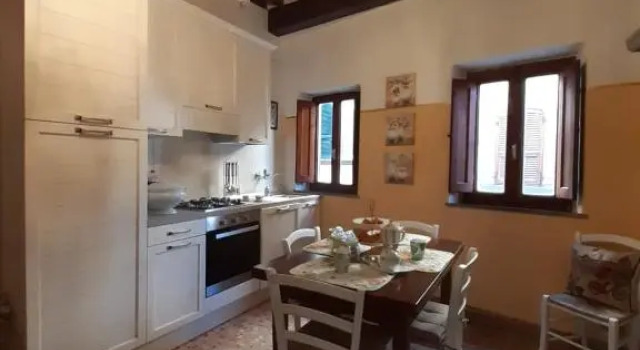 Typical & Historical, Central apartment