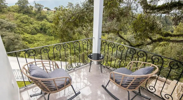 Люкс Hotel Danini
