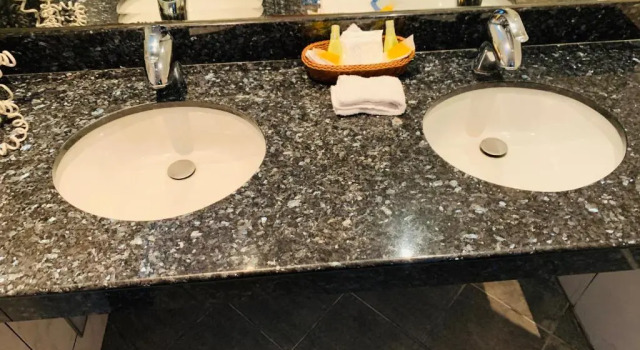 Трёхместный номер Classic Hotel Monte Real