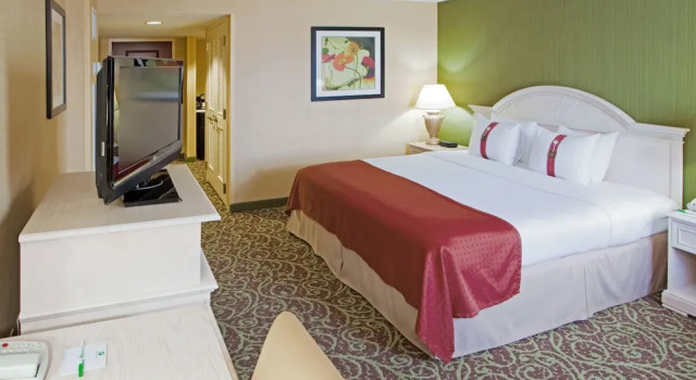 Двухместный номер Premium Holiday Inn Chantilly - Dulles Arpt Area by IHG