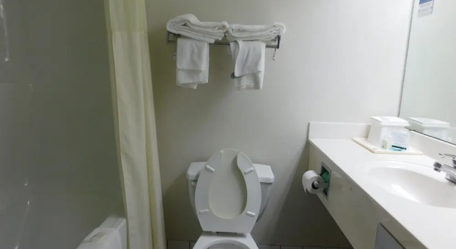 Люкс Quality Inn & Suites Thomasville-High Point