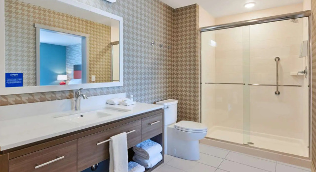 Двухместный люкс c 1 комнатой Home2 Suites By Hilton Battle Creek