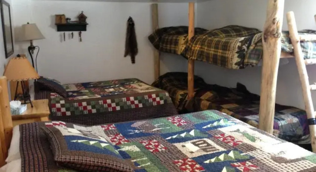 Sportsmans Cabin