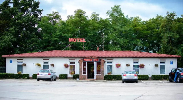 Номер Standard Motel w Łące