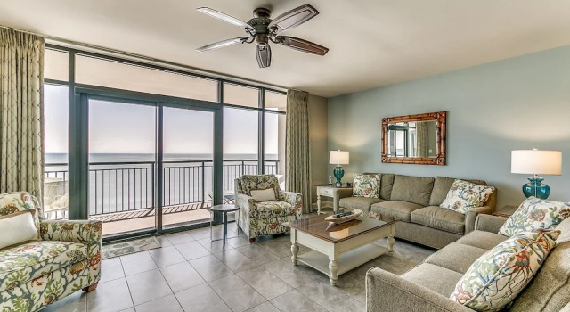 Southwind 1105 - 3 Br Condo, Забронировать Апартаменты/квартира Отели Миртл-Бич с парковкой, рядом с Pine Lakes International Country Club, Парковка