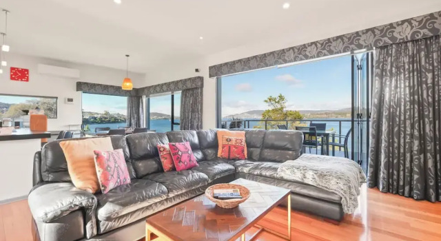 Номер Deluxe Waterfront Home - Gorgeous Views - 2 Bed