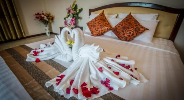 Полулюкс Good Luck Day Hotel