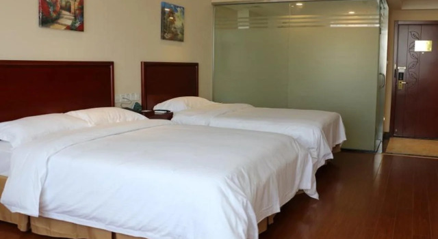 Greentree Inn Xi Xian Hanguangmen Xiaoyanta Express Hotel, Забронировать Отель Яньта , рядом с Small Wild Goose Pagoda
