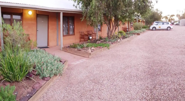 Апартаменты Standard Mud Hut Motel