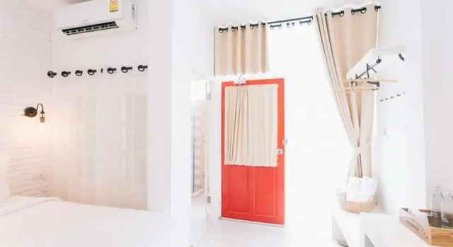 Двухместный номер Superior с балконом Nai Suan Bed and Breakfast