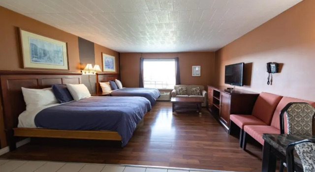 Семейный номер Standard Villager Lodge Niagara Falls