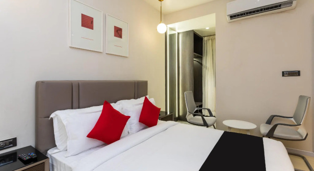Люкс Standard Townhouse OAK Hotel Oasis Blue