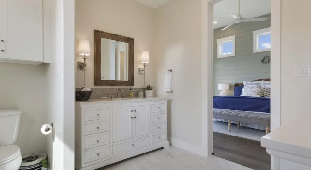 Modern Kingsland Lake Front House w/ Heated Pool!