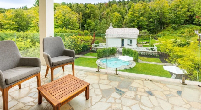 Номер Classic с балконом StoneHaven Le Manoir - Relais & Châteaux