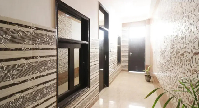Main View Guest House by OYO Rooms, Varaa Matkakoti Gurgaon 