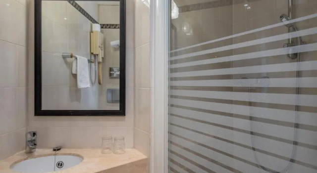 Одноместный номер Standard Hotel London